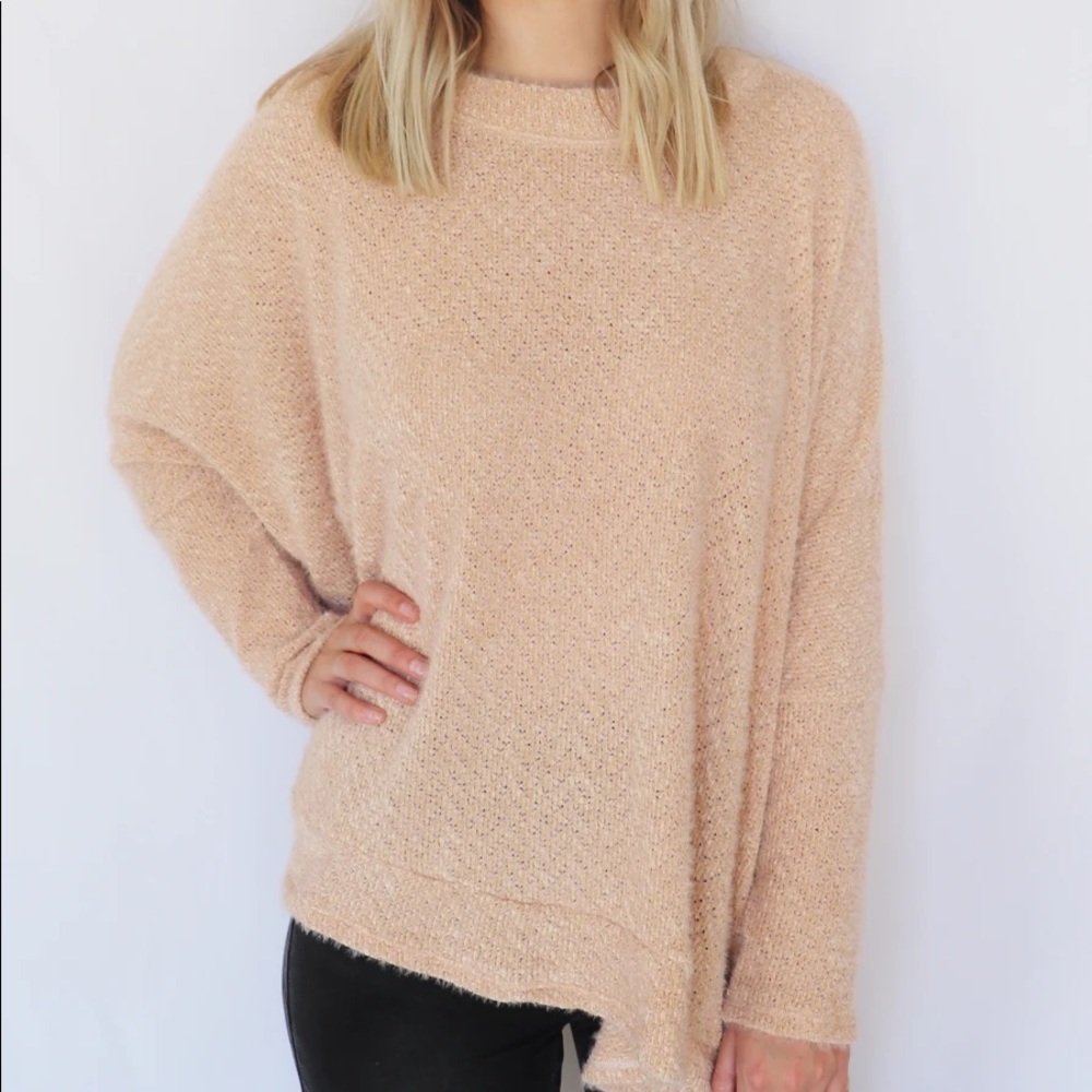 Cozy Cream Oatmeal/Tan Oversized Fuzzy Sweater Sz.L